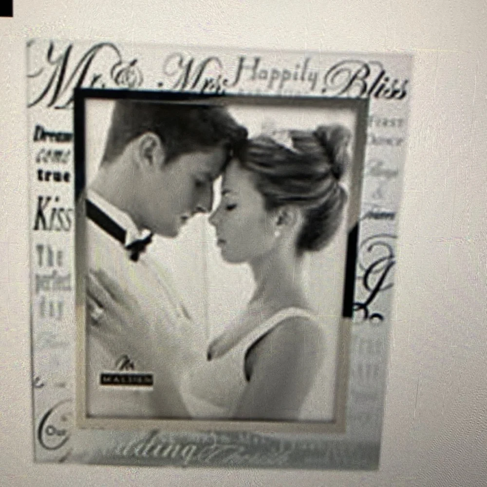 👉 Malden Wedding Sentiment Glass 8 X 10 Frame NEW